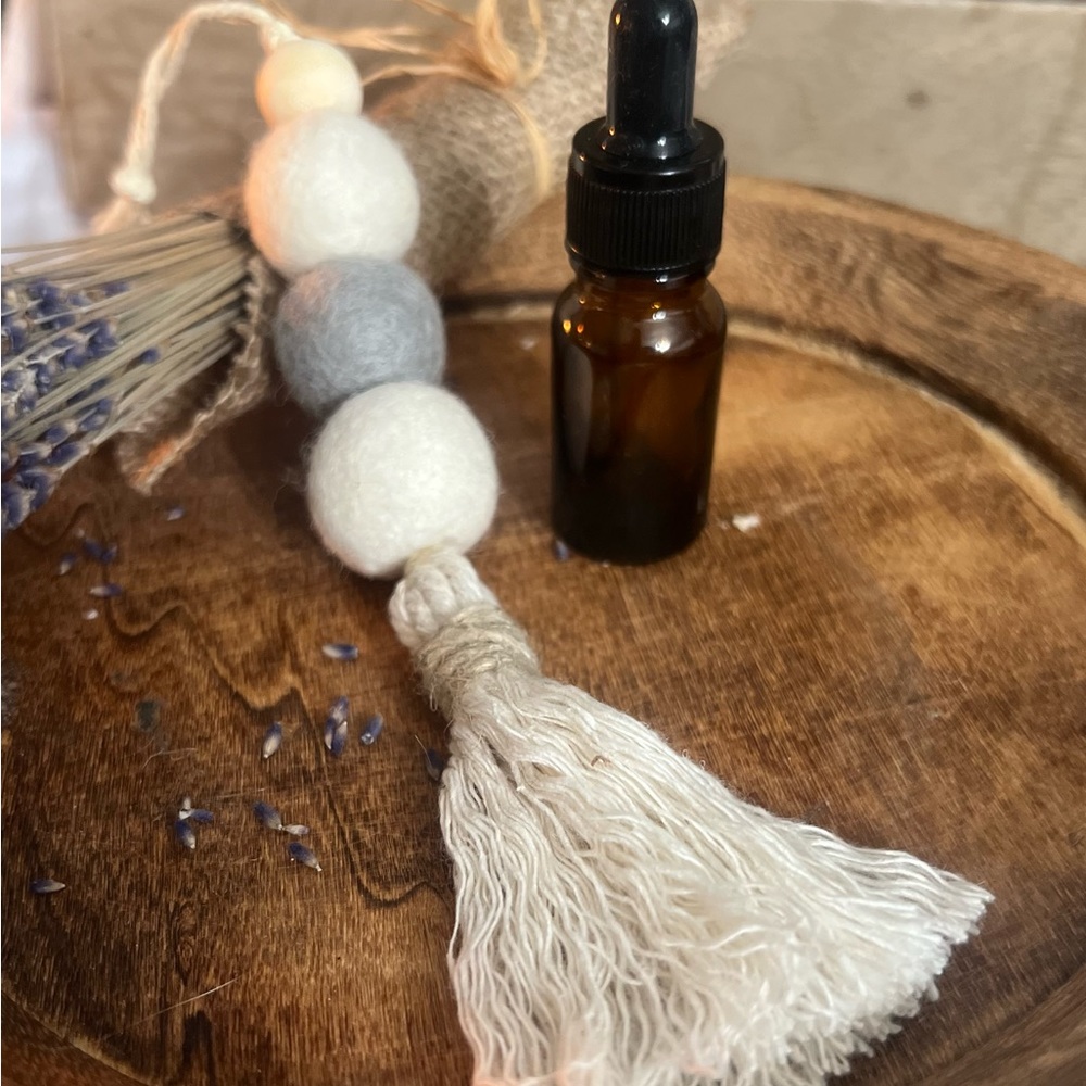 Felt Wool Car Tassel, Hanging Diffuser, Air Freshener with your essential oil.